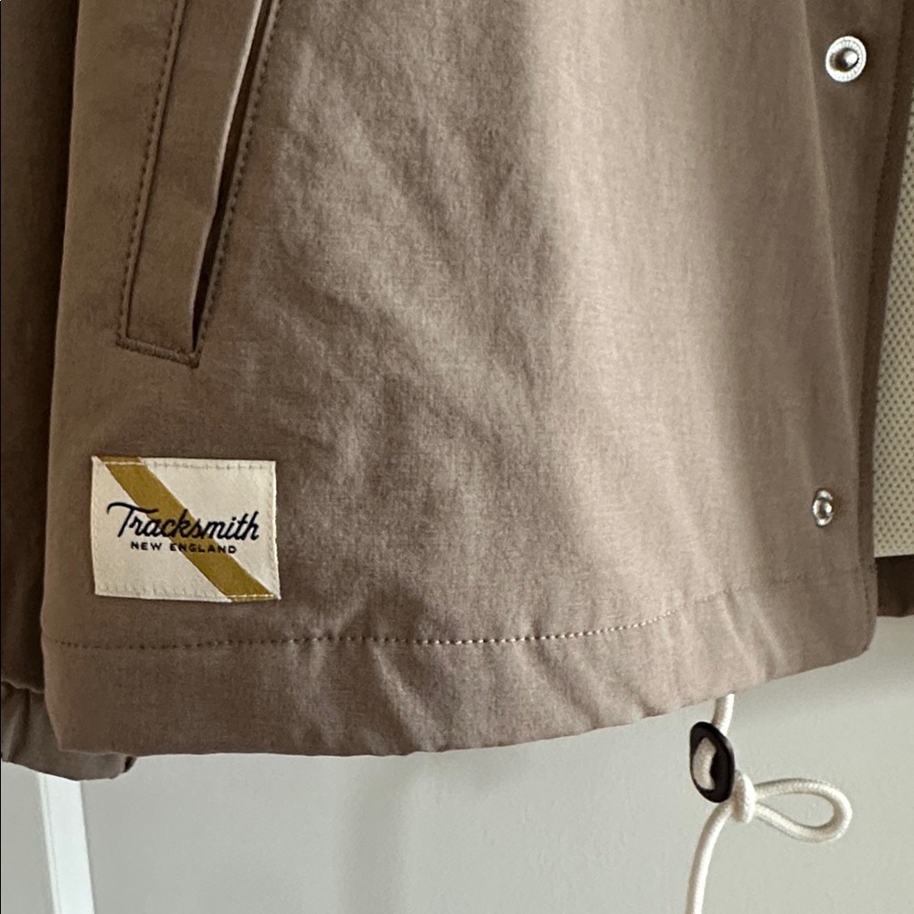 Tracksmith Tan Lightweight Coach Jacket Size Small - image 4